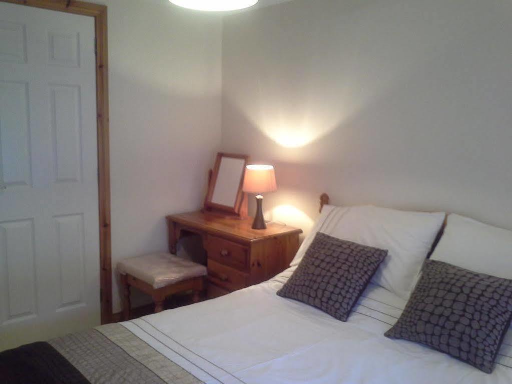Village Cottage Bushmills Ngoại thất bức ảnh